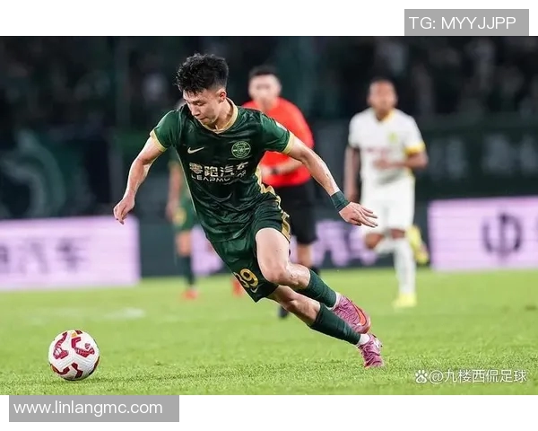 广东足球明星的崛起与成就探索他们如何改变了中国足球的未来